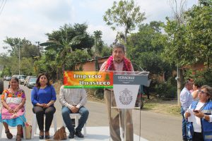 Gobernador del estado da banderazo de inicio de obra la   rehabilitación de la carretera Chicontepec – San Sebastián 