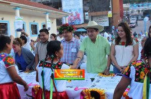 Ayuntamiento de Chicontepec celebra el día internacional de la lengua materna
