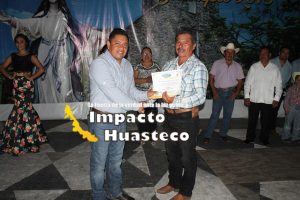 Premian en Ixcatepec a ganadores del concurso de la vaca lechera 