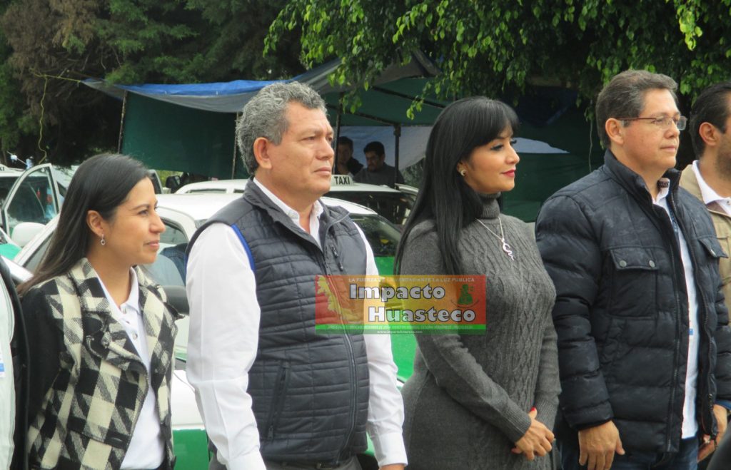 Taxistas de SOPAVER se unen al programa transporte público sin humo de tabaco - Impacto Huasteco