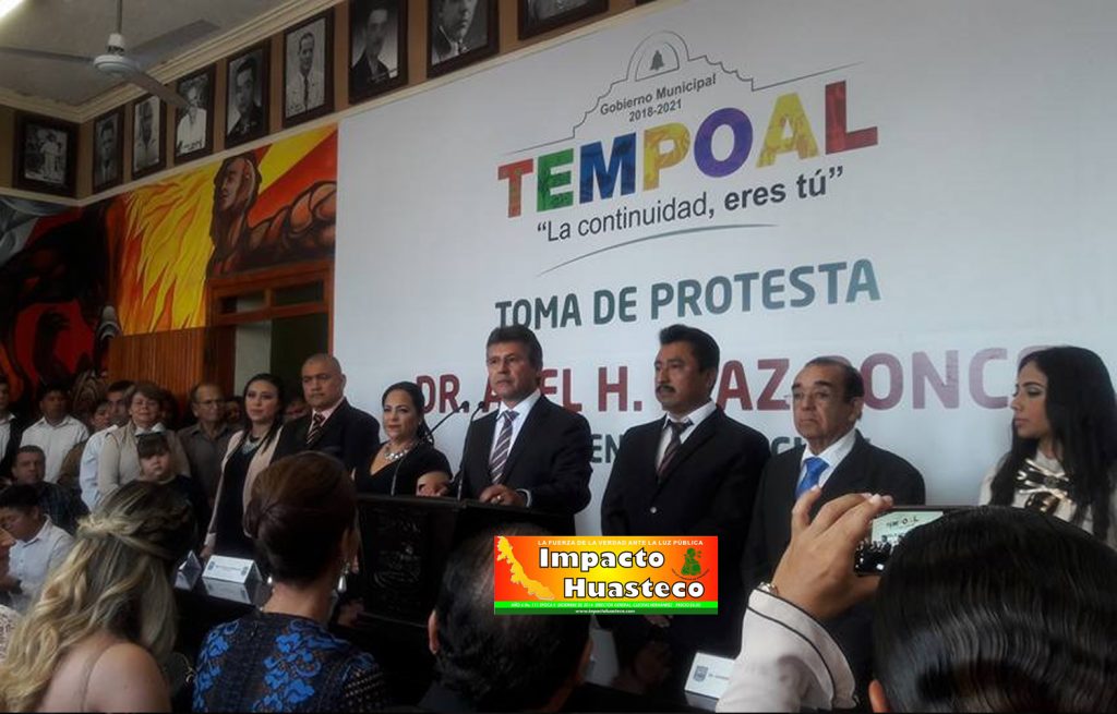 Toma protesta Abel Diaz Ponce en Tempoal