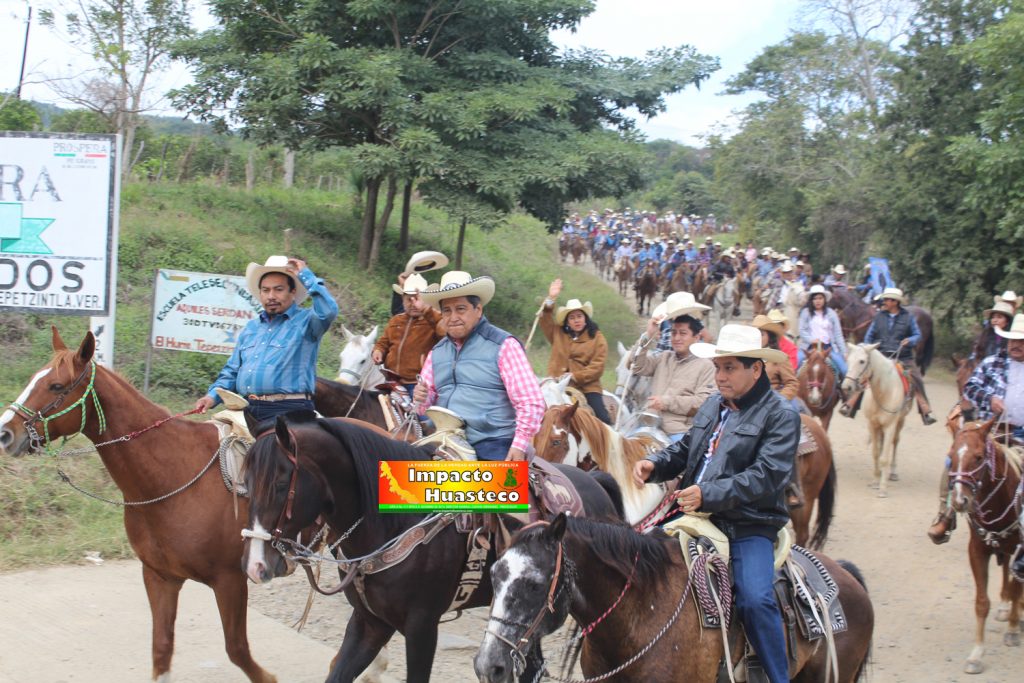Celebran segunda cabalgata de la amistad en honor a San Antonio de Abad en Francia Nueva