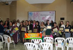 Reconocen a las mujeres tantoyuquenses en el Día Internacional de la Mujer