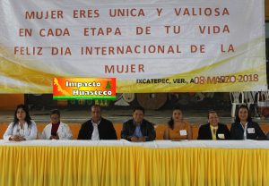 Celebran en Ixcatepec el Día Internacional de la Mujer