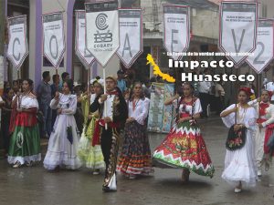 Conmemoran el 208 Aniversario de la Independencia de México con un magno desfile en Chicontepec