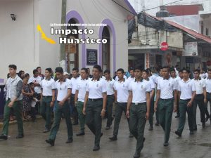 Conmemoran el 208 Aniversario de la Independencia de México con un magno desfile en Chicontepec