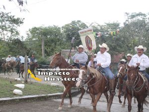 Con gran cabalgata celebran grandiosa fiesta patronal en honor a la Virgen Santa María de Guadalupe en Ixcatepec